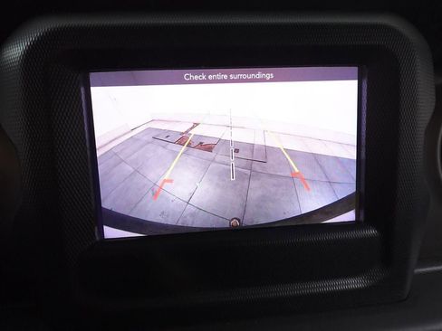 Used 2018 Jeep Wrangler Unlimited Sport S AWD/4WD image 20