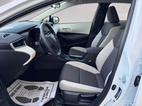 Certified 2026 Toyota Corolla LE image 9