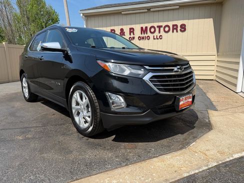 Used 2018 Chevrolet Equinox Premier w/ LPO, Cargo Package FWD image 8