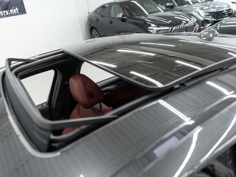 Used 2025 BMW X4 xDrive30i w/ Premium Package image 50