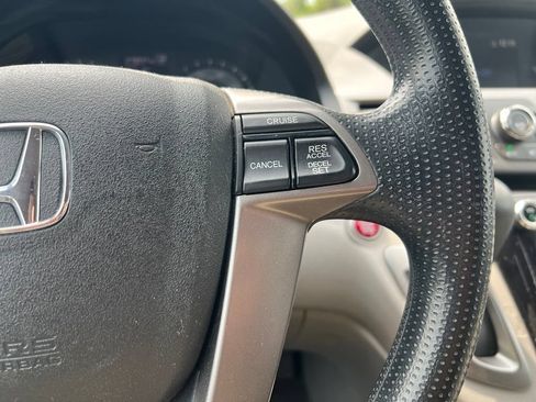 Used 2016 Honda Odyssey SE image 26