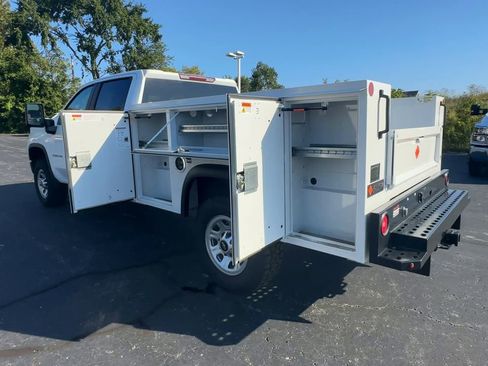 Used 2022 Chevrolet Silverado 3500 W/T w/ WT Convenience Package image 6