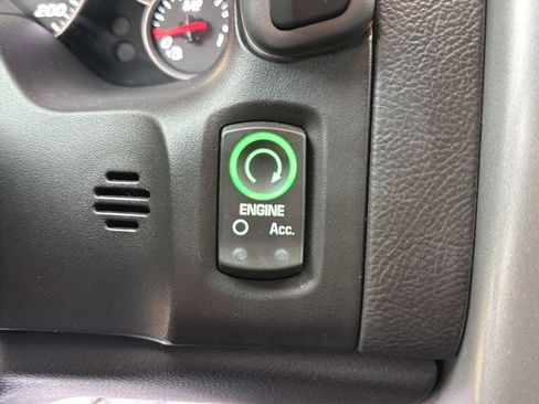 Used 2007 Chevrolet Corvette Z06 w/ Preferred Equipment Group RWD image 18