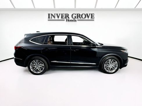 Used 2022 Acura MDX SH-AWD w/ Advance Package image 4