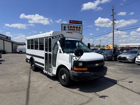 Used 2006 Chevrolet Express 3500 w/ School Bus Package image 4
