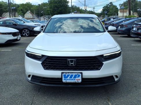 Used 2023 Honda Accord EX image 2
