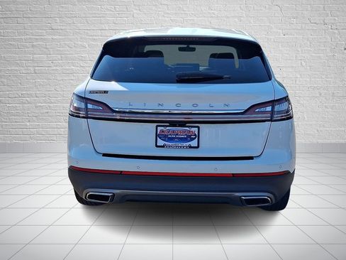 Used 2023 Lincoln Nautilus Reserve w/ Equipment Group 201A AWD/4WD image 5