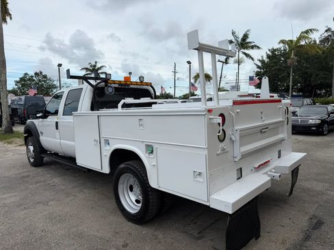 Used 2015 Ford F550 4x4 Crew Cab Super Duty image 3