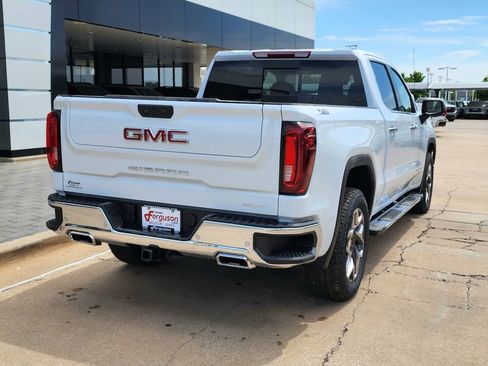 New 2026 GMC Sierra 1500 SLT w/ SLT Premium Plus Package AWD/4WD image 4