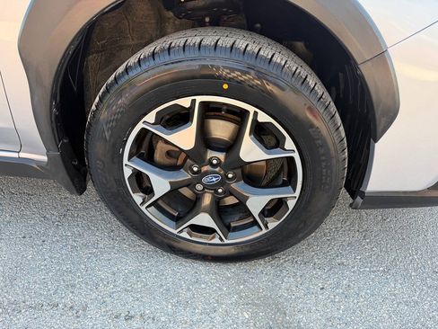 Used 2019 Subaru Crosstrek 2.0i Premium w/ Eyesight System AWD/4WD image 35
