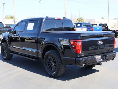 Used 2024 Ford F150 Lariat w/ FX4 Off-Road Package image 6
