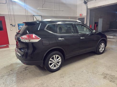 Used 2016 Nissan Rogue SV AWD/4WD image 8