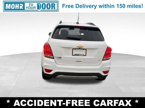 Used 2020 Chevrolet Trax LT w/ LT Convenience Package image 4