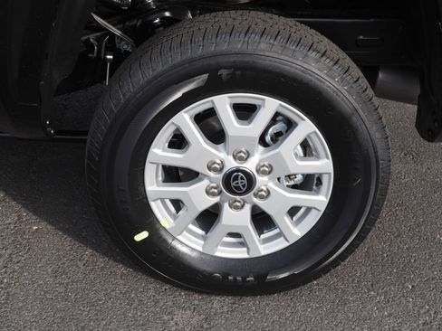 New 2026 Toyota Tacoma SR5 image 6