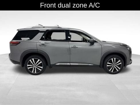 Used 2025 Nissan Pathfinder Platinum w/ Cargo Package AWD/4WD image 7