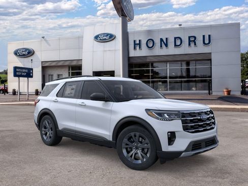 New 2026 Ford Explorer Active w/ Active Comfort Package AWD/4WD image 7