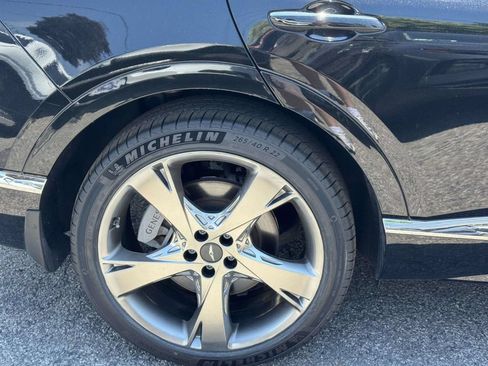Used 2024 Genesis GV80 3.5T Advanced w/ Winter Weather Package AWD/4WD image 9