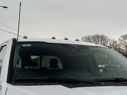 Used 2024 Ford F250 XL w/ STX Appearance Package image 9