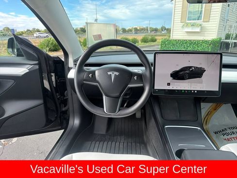 Used 2022 Tesla Model 3 Long Range AWD/4WD image 13