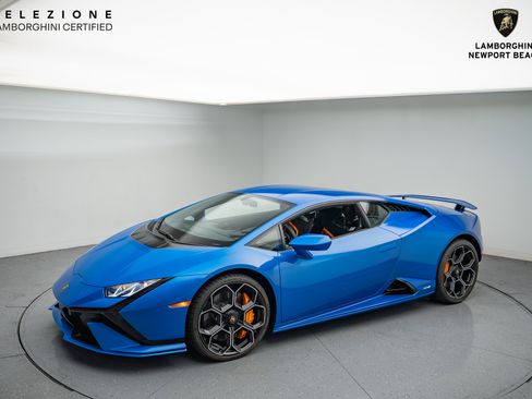 Used 2024 Lamborghini Huracan Tecnica image 11