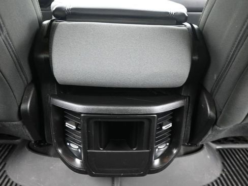 Used 2022 RAM 1500 Big Horn AWD/4WD image 28