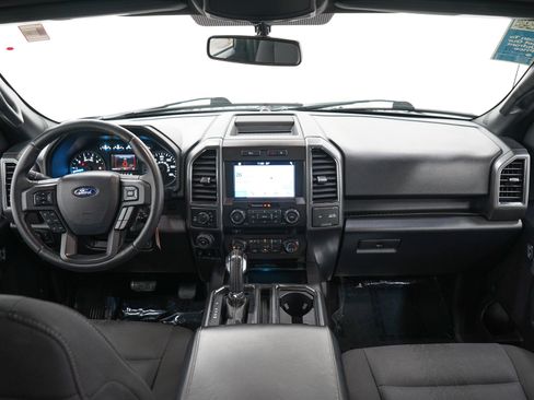 Used 2018 Ford F150 XLT w/ Equipment Group 302A Luxury AWD/4WD image 15