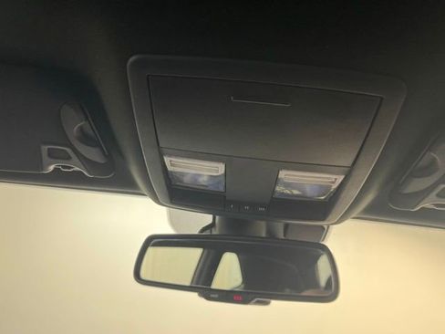 Used 2022 Dodge Challenger R/T image 28