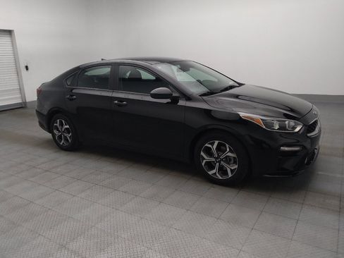 Used 2019 Kia Forte LXS FWD image 11