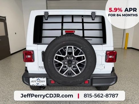 New 2026 Jeep Wrangler Unlimited Sahara AWD/4WD image 4