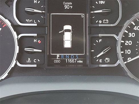 Certified 2020 Toyota Tundra SR5 image 20