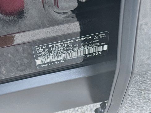 Used 2024 Mitsubishi Outlander SEL FWD image 38