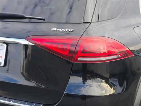 Used 2022 Mercedes-Benz GLE 350 4MATIC image 13