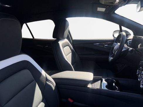 New 2026 Chevrolet Blazer EV LT AWD/4WD image 26