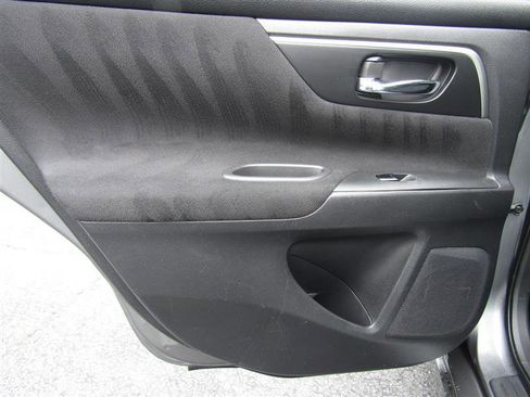 Used 2015 Nissan Altima 2.5 S w/ Power Driver Seat Package image 24