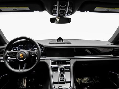 Used 2022 Porsche Panamera 4 AWD/4WD image 16