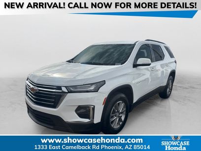 Used 2023 Chevrolet Traverse LT