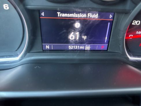 Used 2021 Chevrolet Silverado 1500 LT Trail Boss w/ Convenience Package II image 16