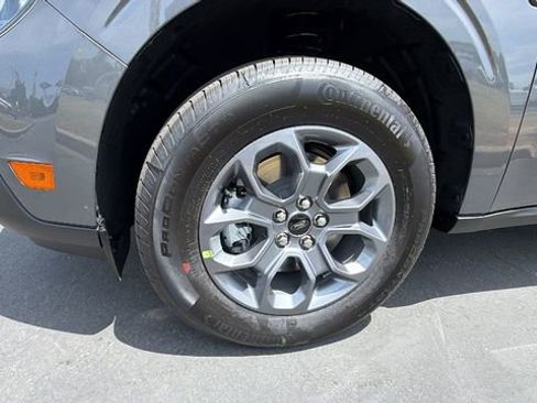 New 2026 Ford Maverick XLT w/ XLT Luxury Package FWD image 10