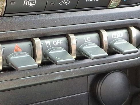 Used 2018 Ford Mustang Shelby GT350 w/ Electronics Package image 26