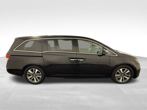 Used 2016 Honda Odyssey Touring image 8