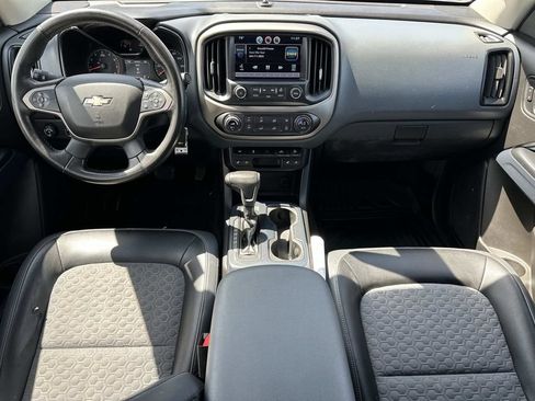 Used 2015 Chevrolet Colorado Z71 AWD/4WD image 13