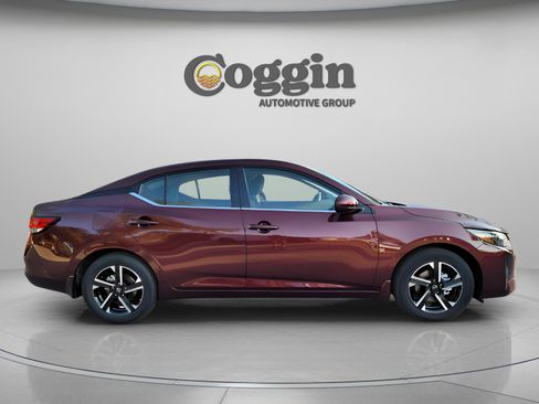 New 2025 Nissan Sentra SV image 4