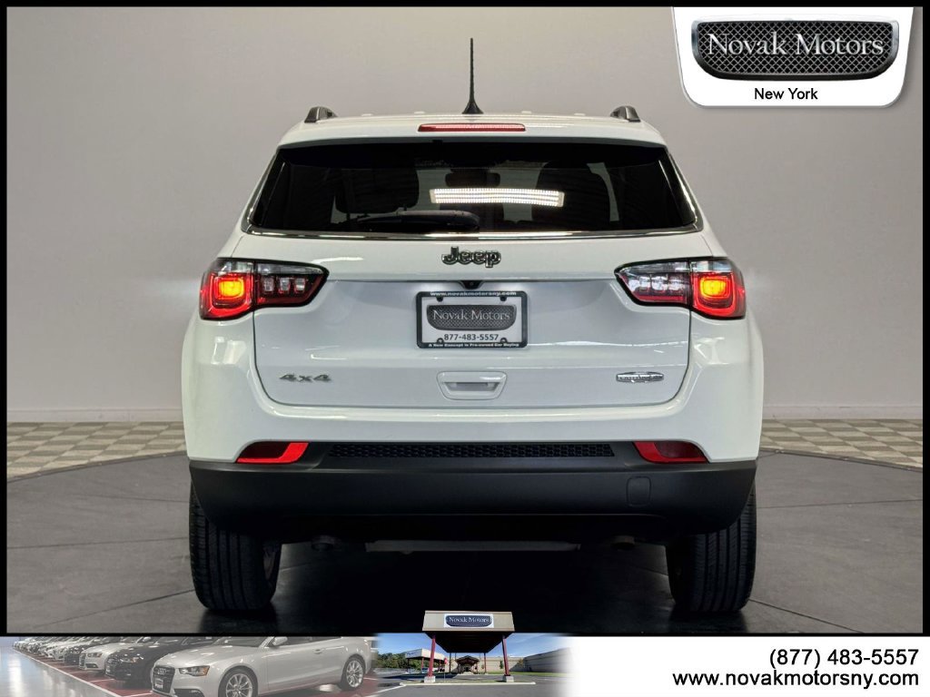 Used 2023 Jeep Compass Latitude AWD/4WD image 7