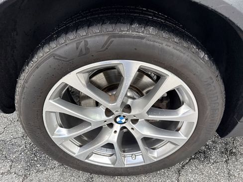 Used 2022 BMW X5 sDrive40i w/ Parking Assistance Package image 17