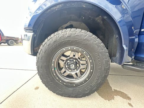 Used 2016 Ford F150 XLT w/ Equipment Group 302A Luxury AWD/4WD image 34