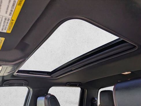 Used 2023 Nissan Frontier PRO-4X w/ Pro-4X Premium Package AWD/4WD image 16