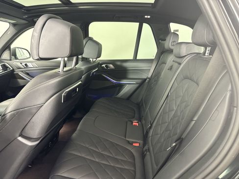Used 2024 BMW X5 xDrive50e AWD/4WD image 23