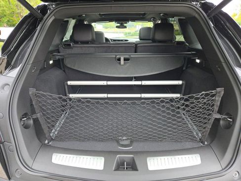 New 2025 Cadillac XT5 Premium Luxury image 17