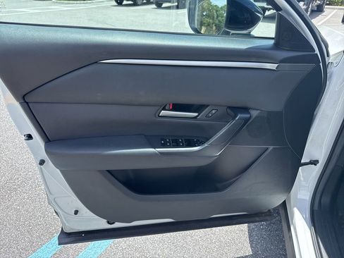 Used 2024 MAZDA CX-50 AWD 2.5 S w/ Convenience Package image 14