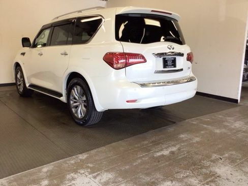 Used 2017 INFINITI QX80 4WD image 4